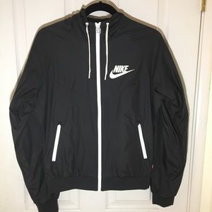 Nike windrunner